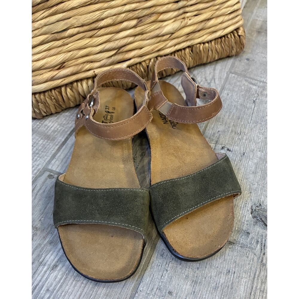 Naot Sabrina Sandals Womens Size 6 EU 37 Green Suede Brown Leather Comfort Flats